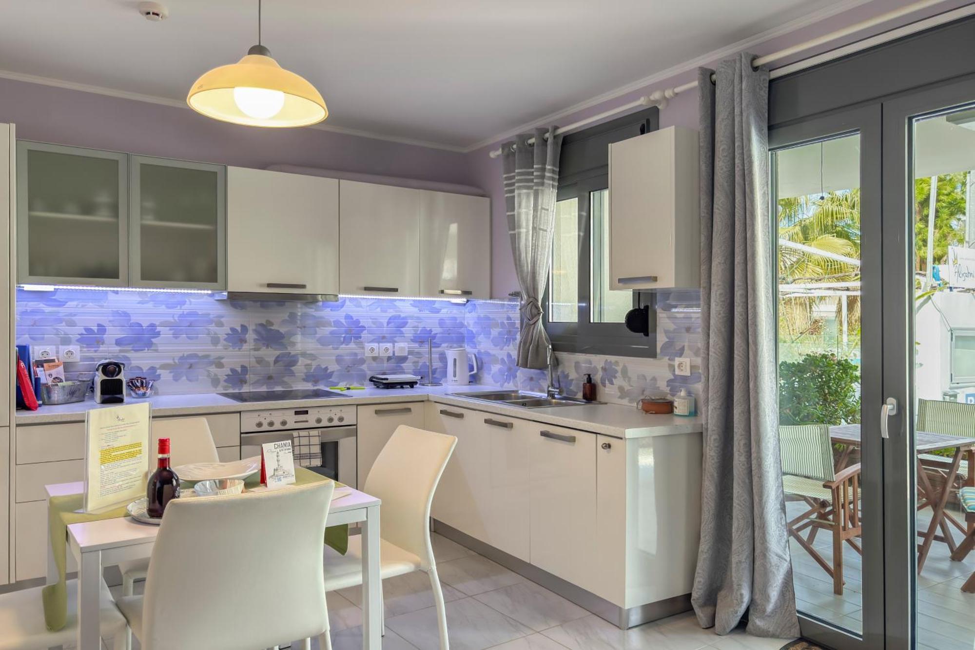 קאטו דרטסו Alisahni Villa & Suite מראה חיצוני תמונה