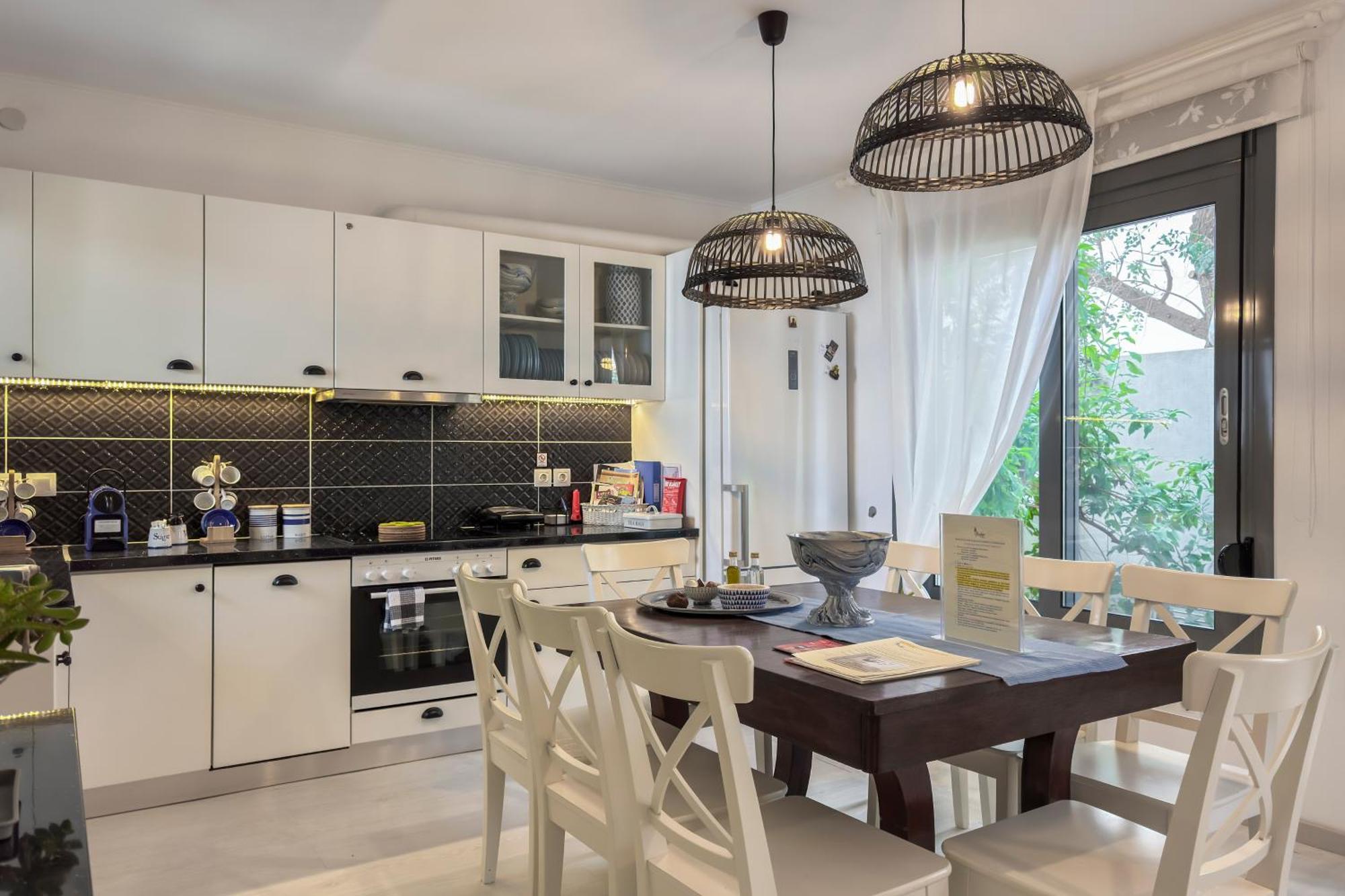 קאטו דרטסו Alisahni Villa & Suite מראה חיצוני תמונה