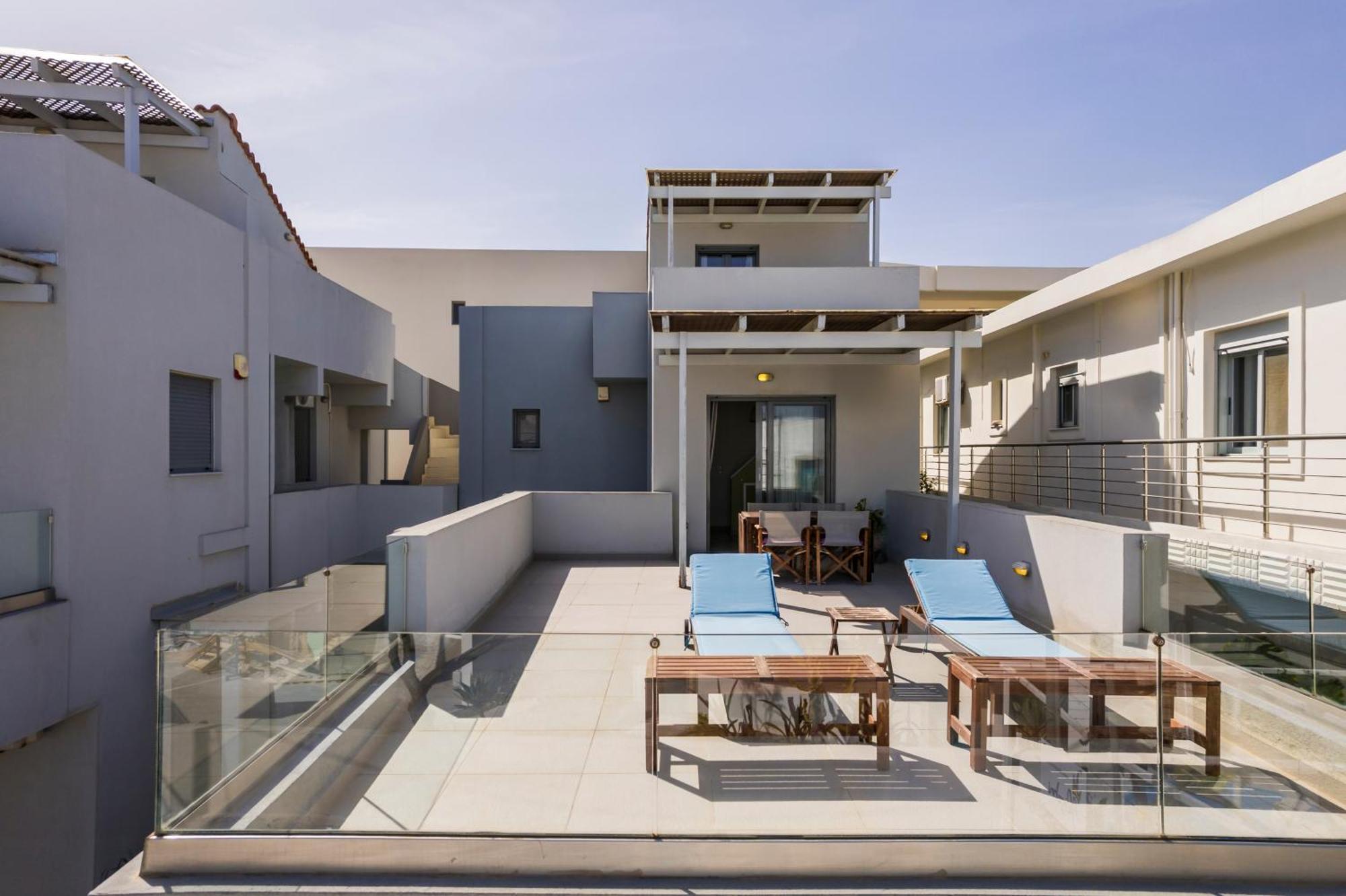 קאטו דרטסו Alisahni Villa & Suite מראה חיצוני תמונה